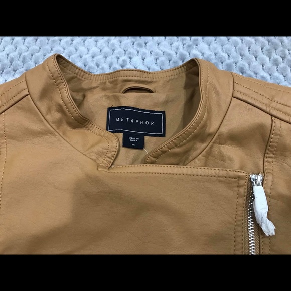 Women’s plus faux Leather jacket - Picture 2 of 5